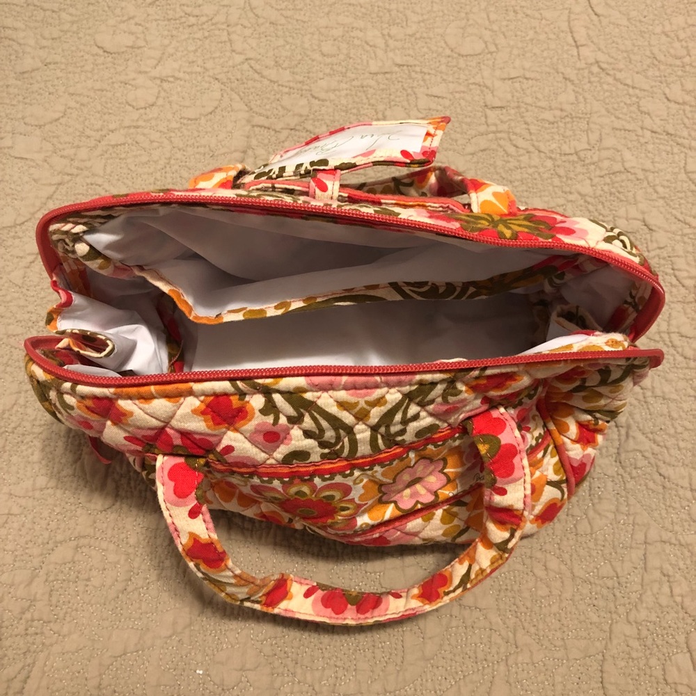 Vera Bradley Lunch Bag - Picture 3 of 4